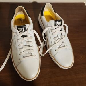 Size 9 white and yellow Cole Haan mens shoes
